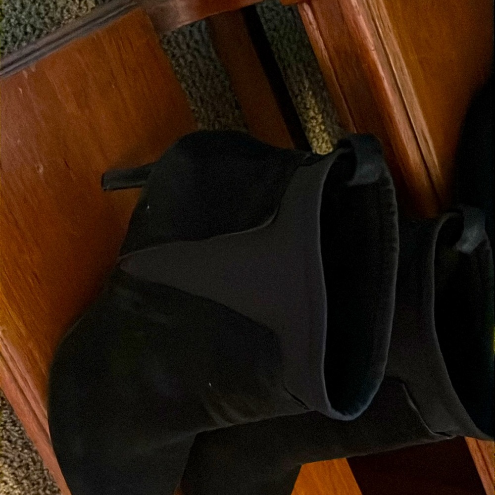 Suede boots and booties